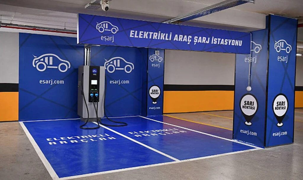 Elektrikli otomobillere yarın geceye kadar ücretsiz hızlı şarj!