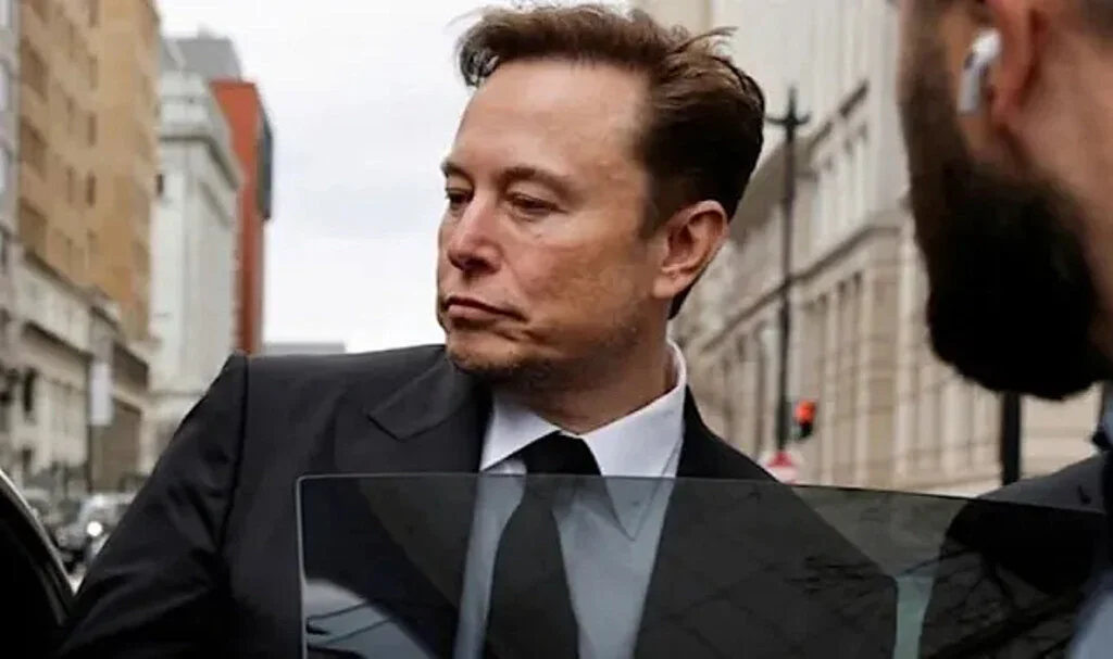 Elon Musk’ın serveti eriyor