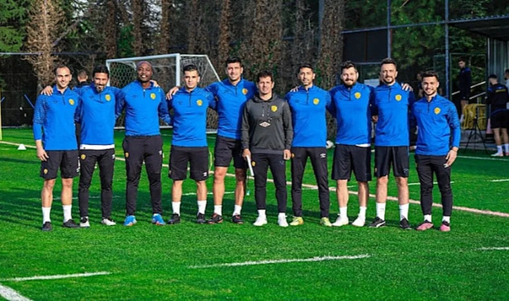 Emre Belözoğlu’nun Ankaragücü’ndeki teknik ekibi belli oldu!