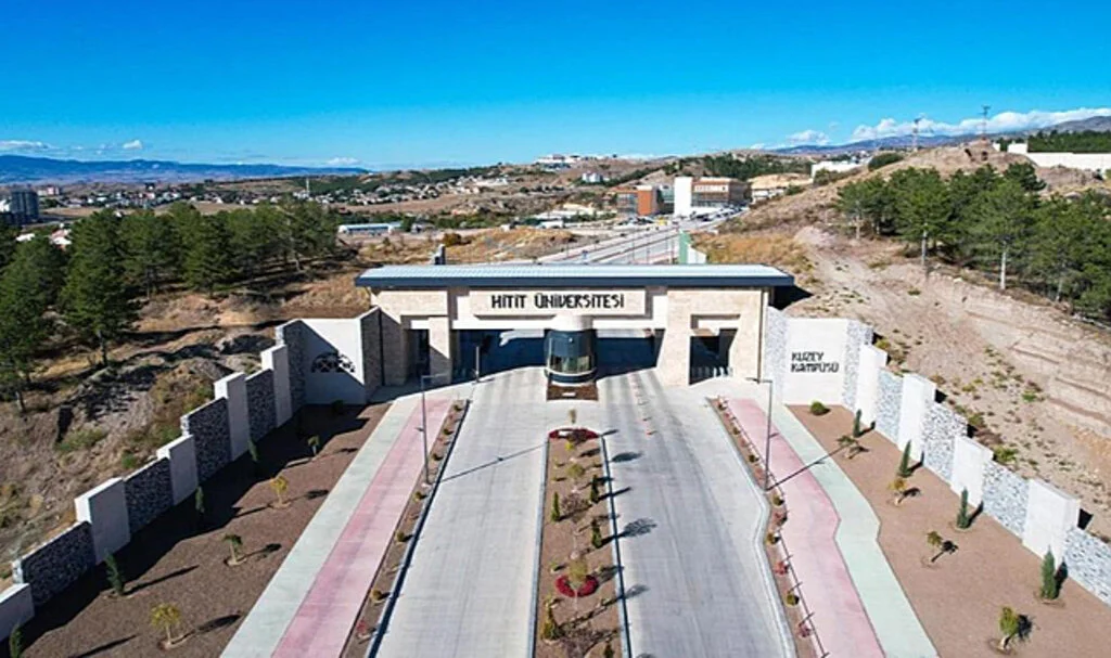 Hitit Üniversitesi'ni 5 Akademisyen Dünya Ligine Taşıdı
