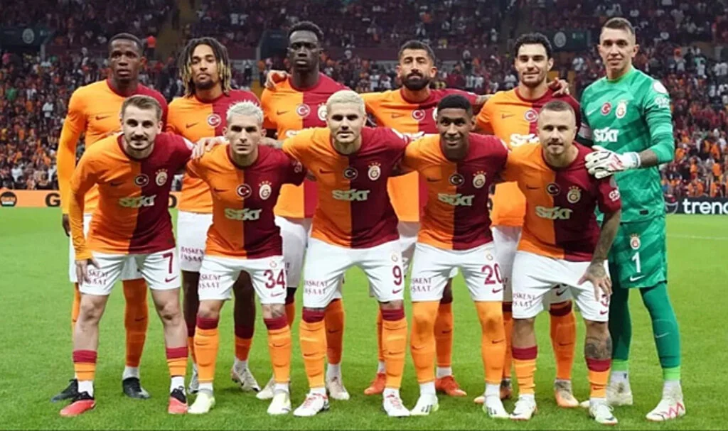 İngilizler'e kök söktüren Davinson Sanchez, Devler Ligi'nde haftanın 11'ine seçildi