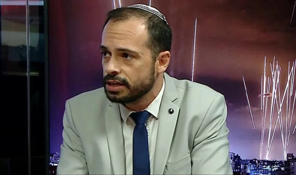İsrail asıllı yazardan Gazze ile ilgili tüyler ürperten sözler: Umrumda değiller, önemli olan intikam