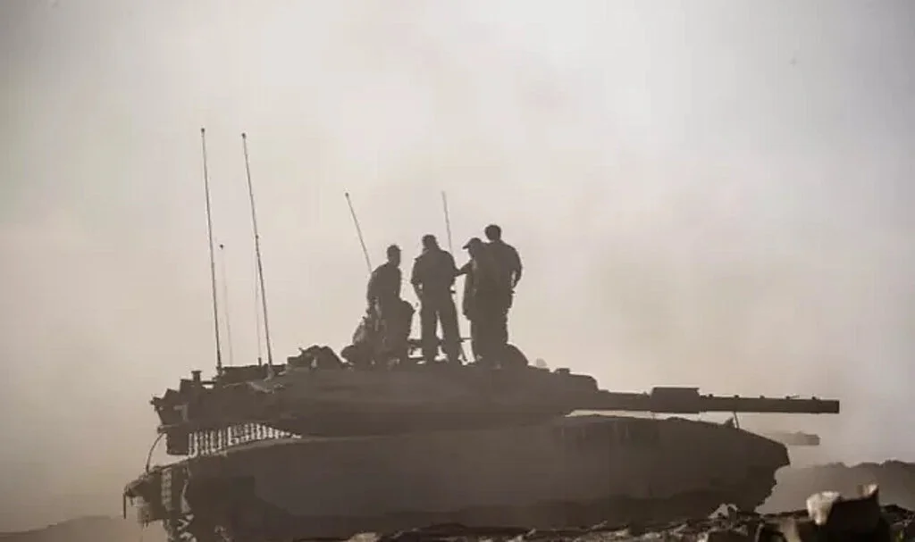 İsrail ordusu açıkladı: Bir tankımız Mısır karakolunu yanlışlıkla vurdu