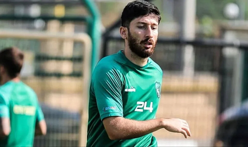 Kocaelispor'da yüz kızartan olay! Futbolcunun kolyesi çalındı, hırsız tanıdık çıktı