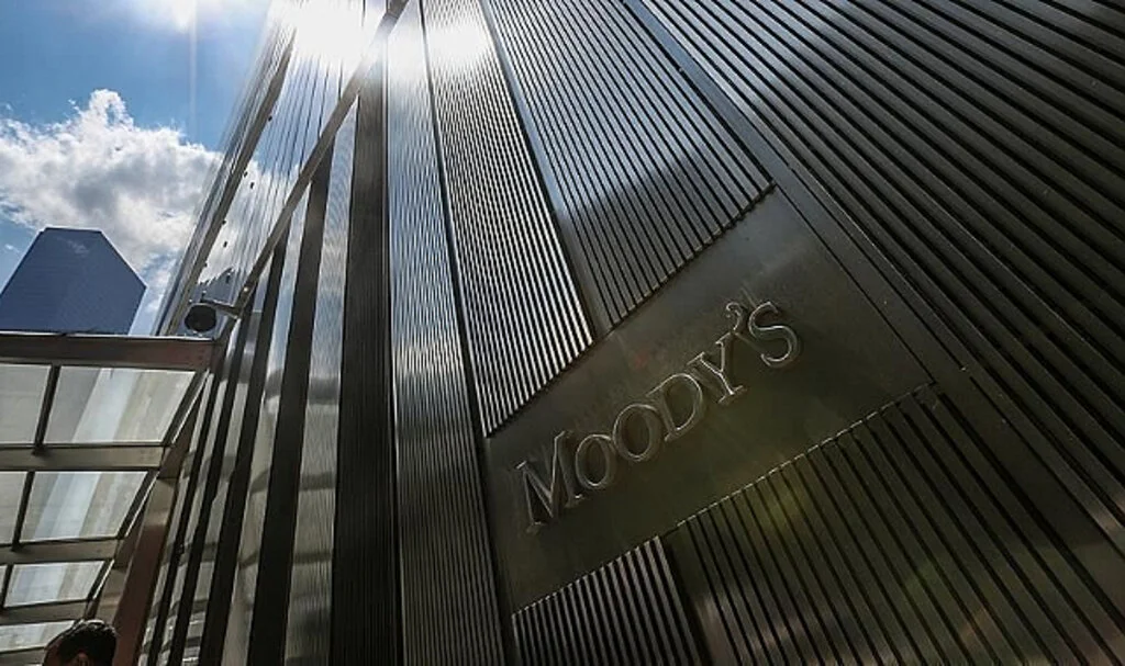 Moody's İsrail'in kredi notunu olası bir indirim için incelemeye aldı