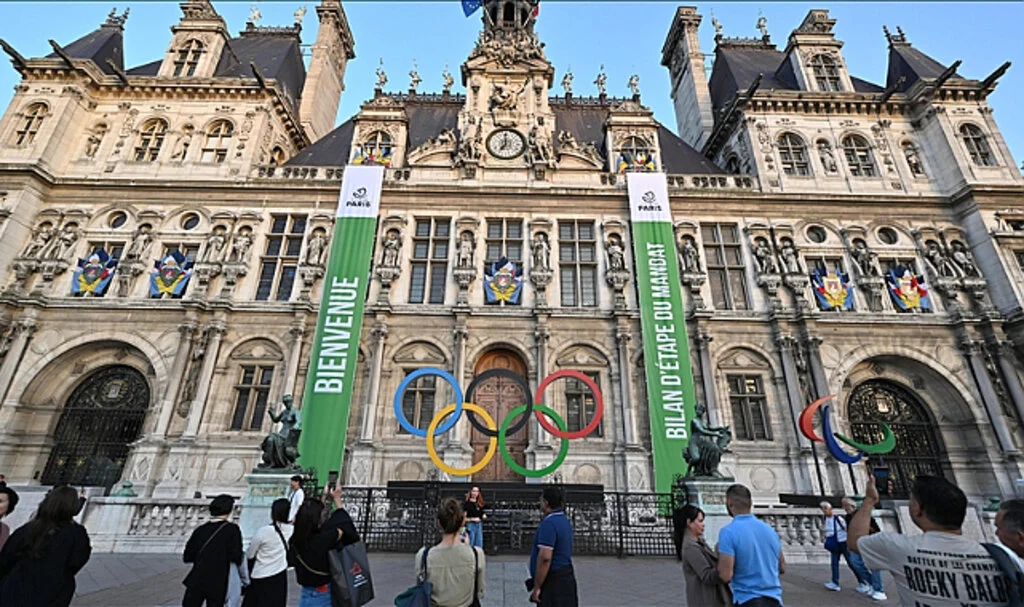 Paris Olimpiyat Oyunları'ndaki başörtüsü yasağı "Müslüman karşıtlığı" olarak değerlendiriliyor