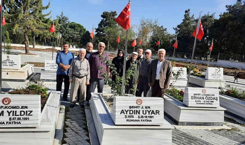 Samsun Bafra'da Şehit jandarma er kabri başında anıldı