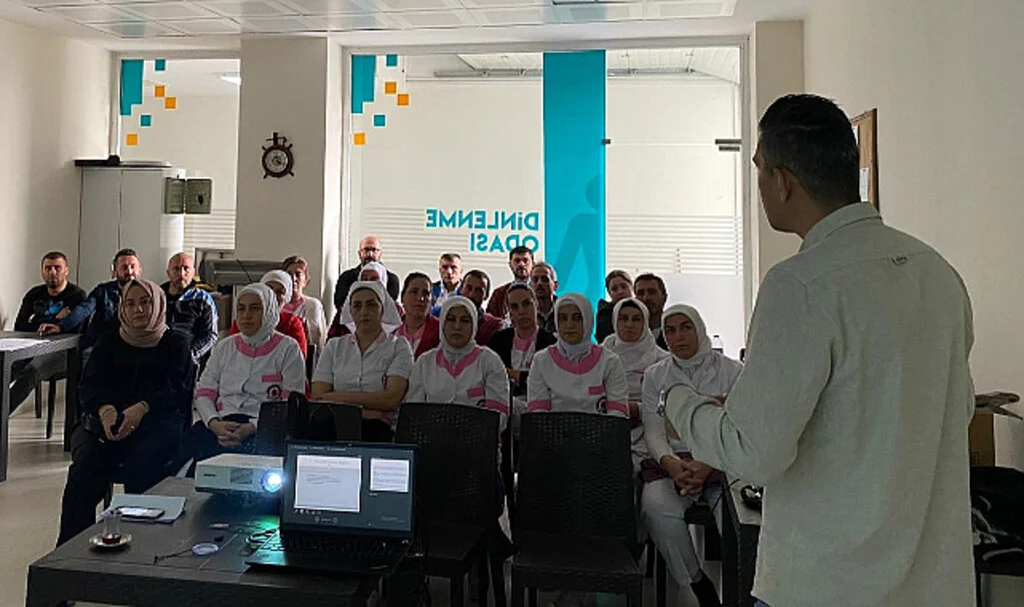 Samsun Büyükşehir Belediyesi personeline ilk yardım eğitimi 