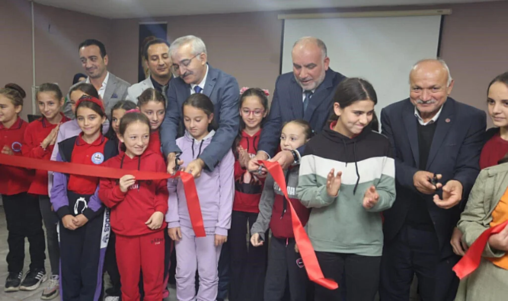 Samsun Canik'te eğitime tam destek  