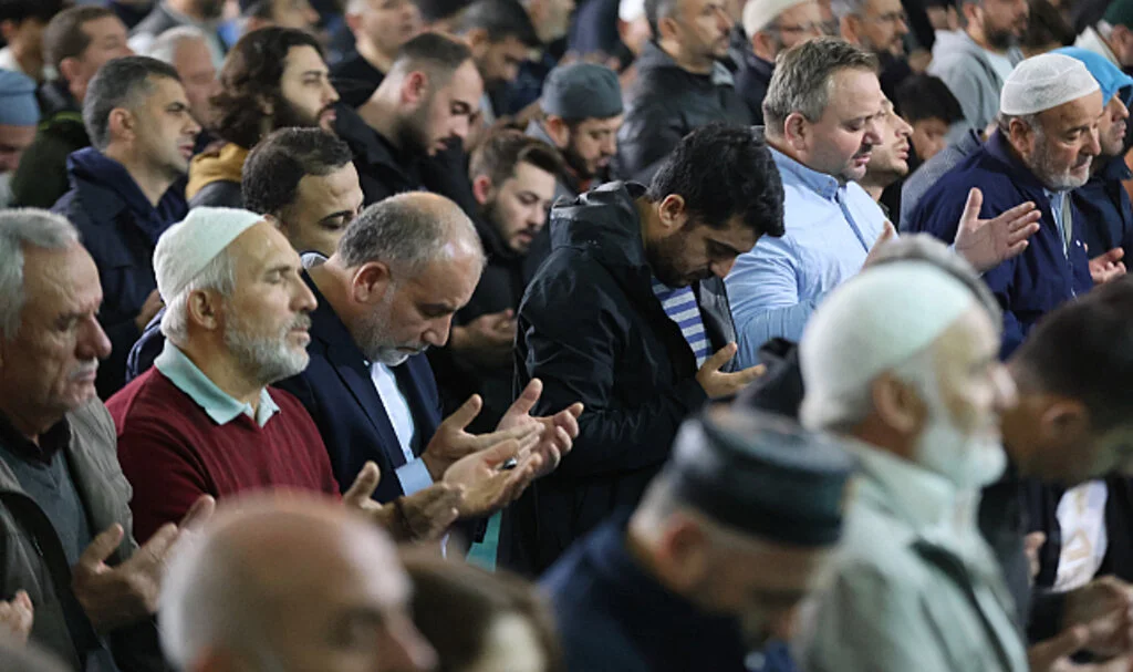 Samsun Canik'te eller Filistin için semaya kalktı 