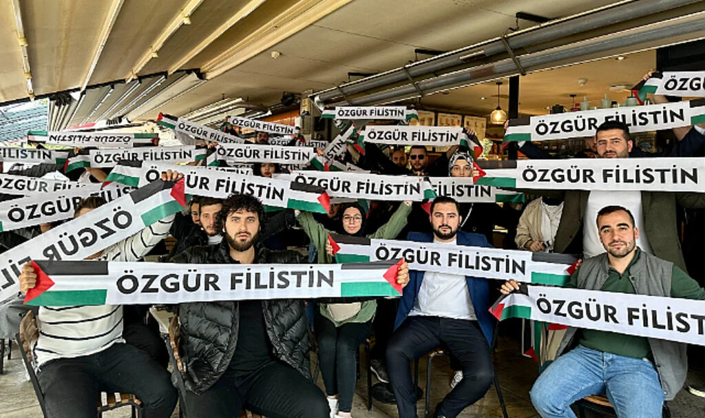 Samsun'da AK Gençlik'ten Filistin'e destek 