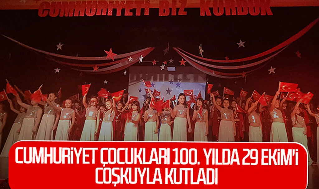 Samsun'da Bahçeşehir Koleji 100. yılda 29 Ekim'i coşkuyla kutladı