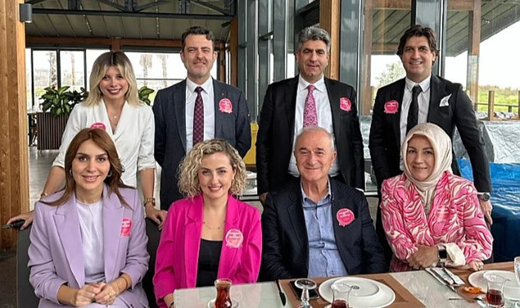 Samsun'da Profesörden 40 yaşından itibaren her yıl meme muayenesi uyarısı