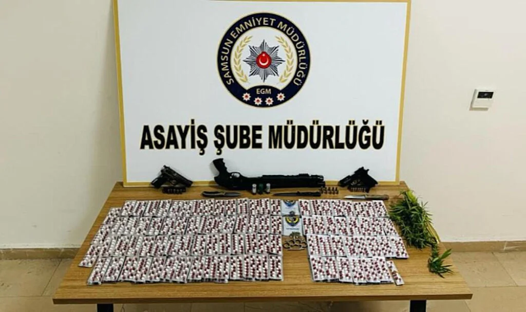 Samsun'da Silahlı yağma ve yaralama yapan 3 kişi uyuşturucuyla yakalandı