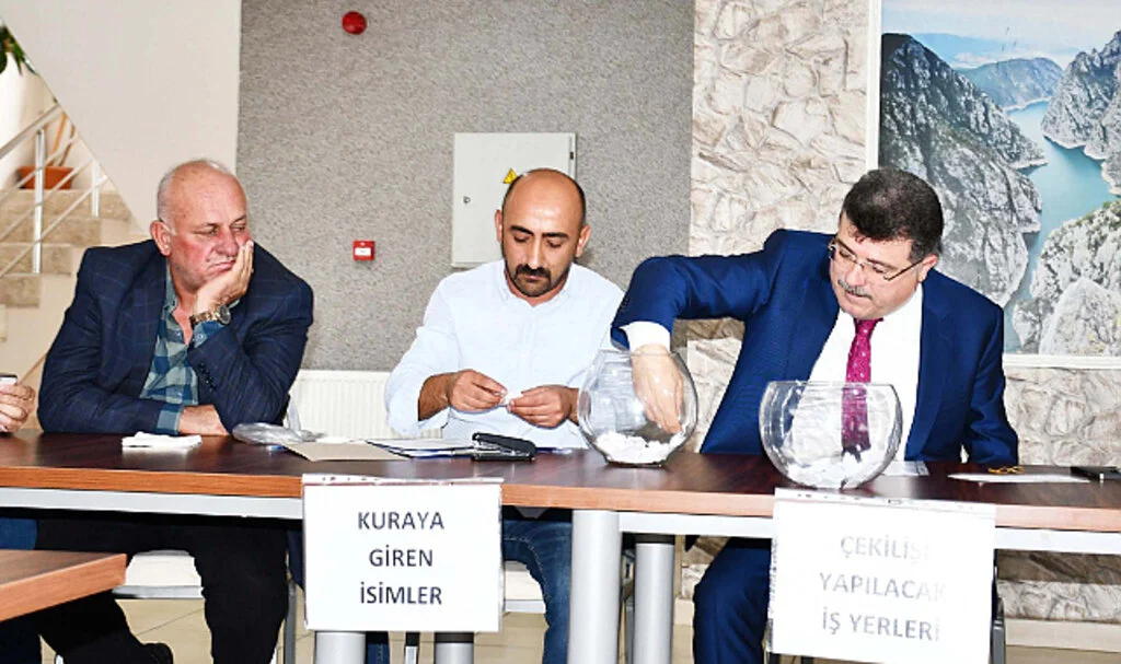 Samsun Vezirköprü'de Galericiler Sitesi İçin Kura Çekimi Yapıldı