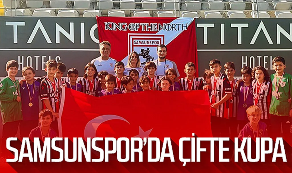 Samsunspor U13 ve U14 takımlarından çifte kupa