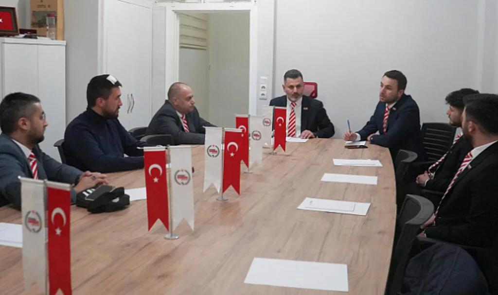 Sevdamız Samsun Başkanı Nuri Seven: 'Hastaneyi vurmak vicdana sığmaz'