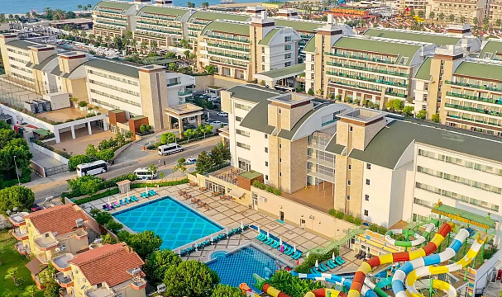 Tatil Planlarınızı Şimdiden Yapın: Erken Rezervasyonun Keyfini Çıkarın!