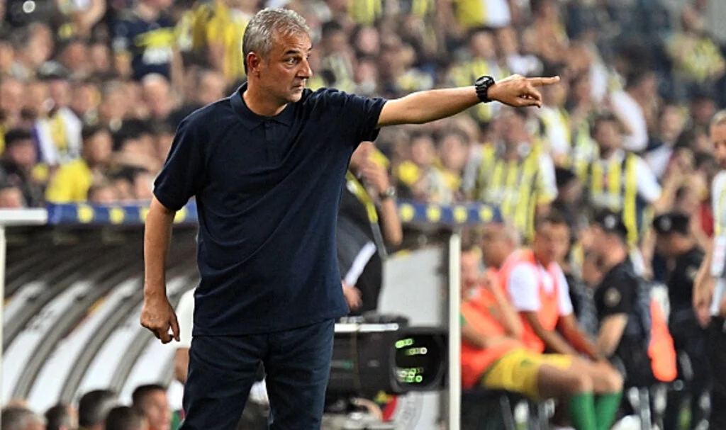 UEFA'dan İsmail Kartal'a ceza