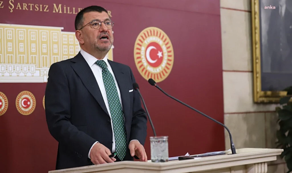 Veli Ağbaba: "Emeklilerin En Temel Gıda Ürünlerine Dahi Erişemeyecek Hale Gelmiş Durumda. Emekliye Ayrımsız...