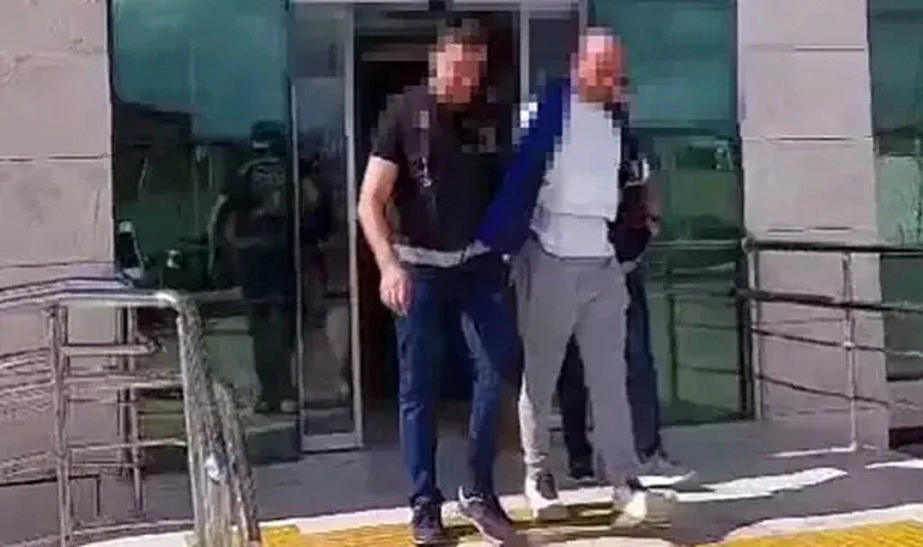 Voleybol antrenöründen öğrencisine cinsel istismar! Telefon konuşmasını kayda aldı: 'Bazen olur öyle, kusura bakma'