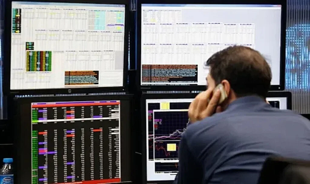 Yabancılar geçen hafta 237,8 milyon dolarlık hisse senedi sattı