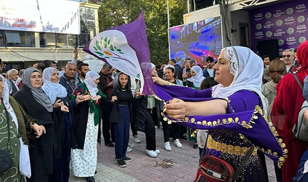 Yeşil Sol Parti'nin ismi, Halkların Eşitlik ve Demokrasi Partisi (HEDEP) oldu