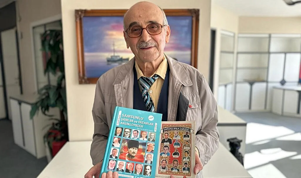 33 yıllık eserin 12. baskısı çıktı: 472 yazar-şair bu kitapta