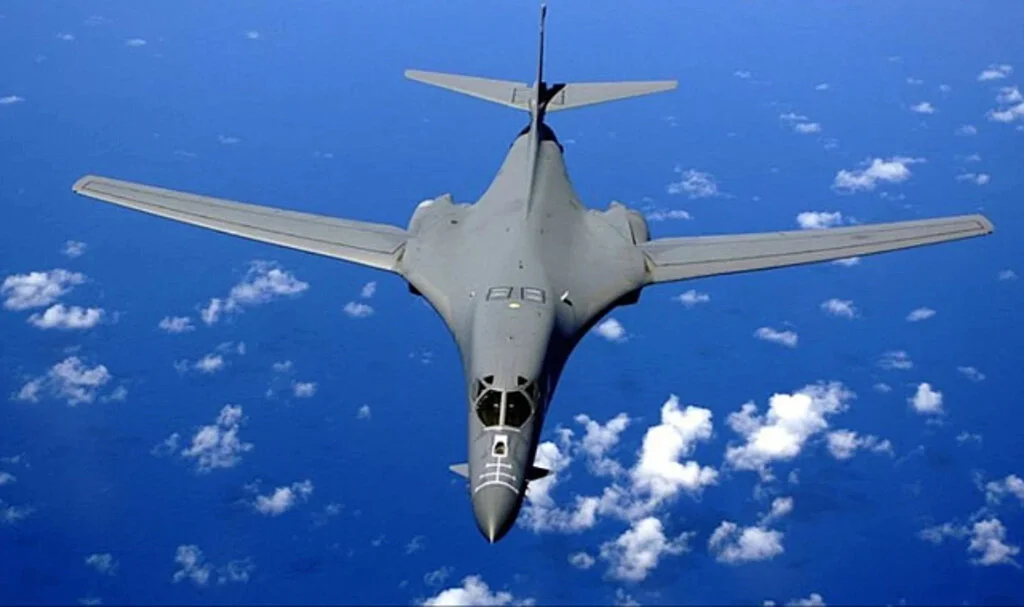 ABD'ye ait B-1B bombardıman uçakları İncirlik Hava Üssü'ne iniş yaptı