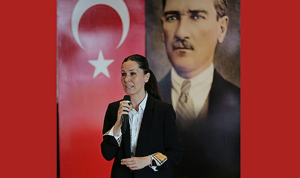 AK Parti Genel Başkan Yardımcısı ve Samsun Milletvekili Çiğdem Karaaslan: 'Atatürk adını dünya  tarihine yazdırdı'