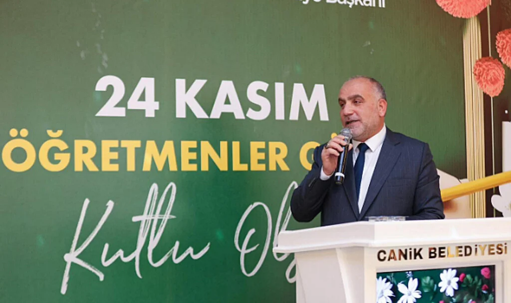 Canik Belediye Başkanı İbrahim Sandıkçı'dan öğretmenlere Çanakkale sözü
