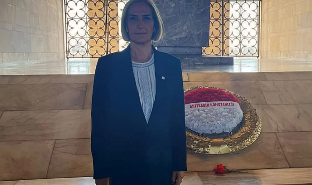 CHP Parti Meclis Üyesi Nazan Güneysu,: 'Atatürk'ün  izinden yürüyoruz' 