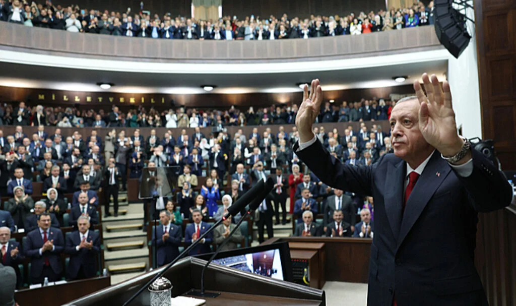Cumhurbaşkanı Erdoğan: "Seçim gönüllerde kazanılır!"
