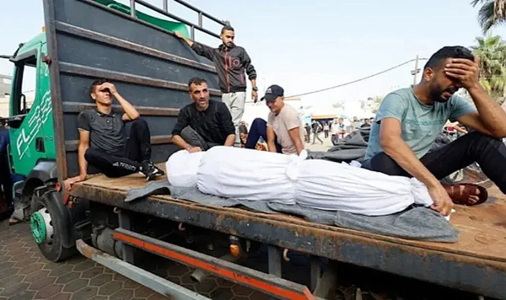 Dünya Abone Ol Bombaların yağdığı Gazze’de bilanço ağırlaşıyor