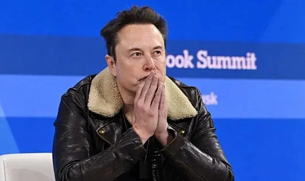 Elon Musk, reklamverenlere küfür etti