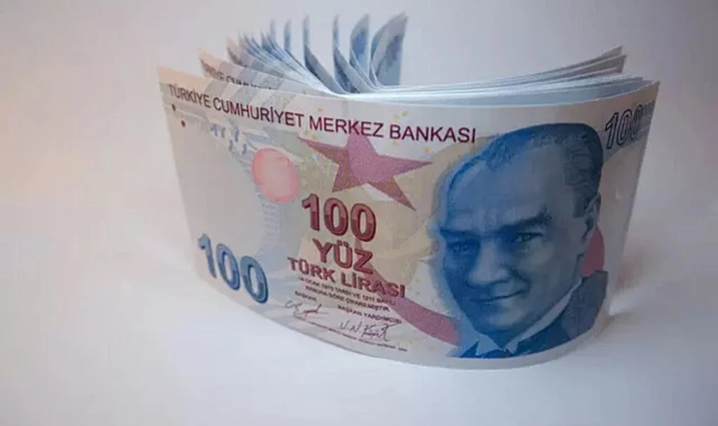 Emekli maaşları için 2 zam düzenlemesi birden!
