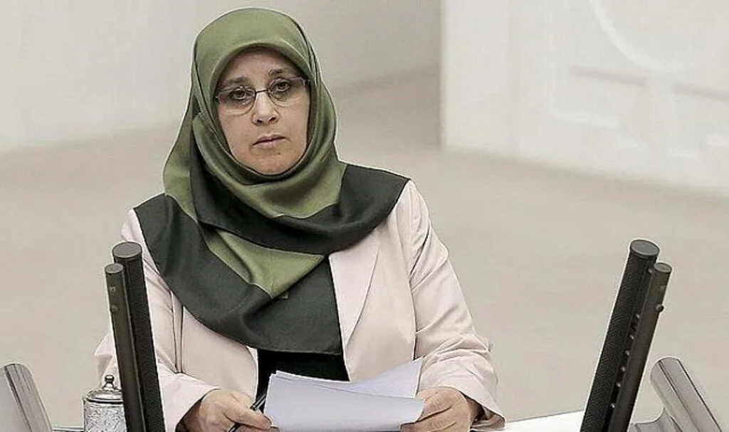 Eski HDP milletvekili Hüda Kaya gözaltında!