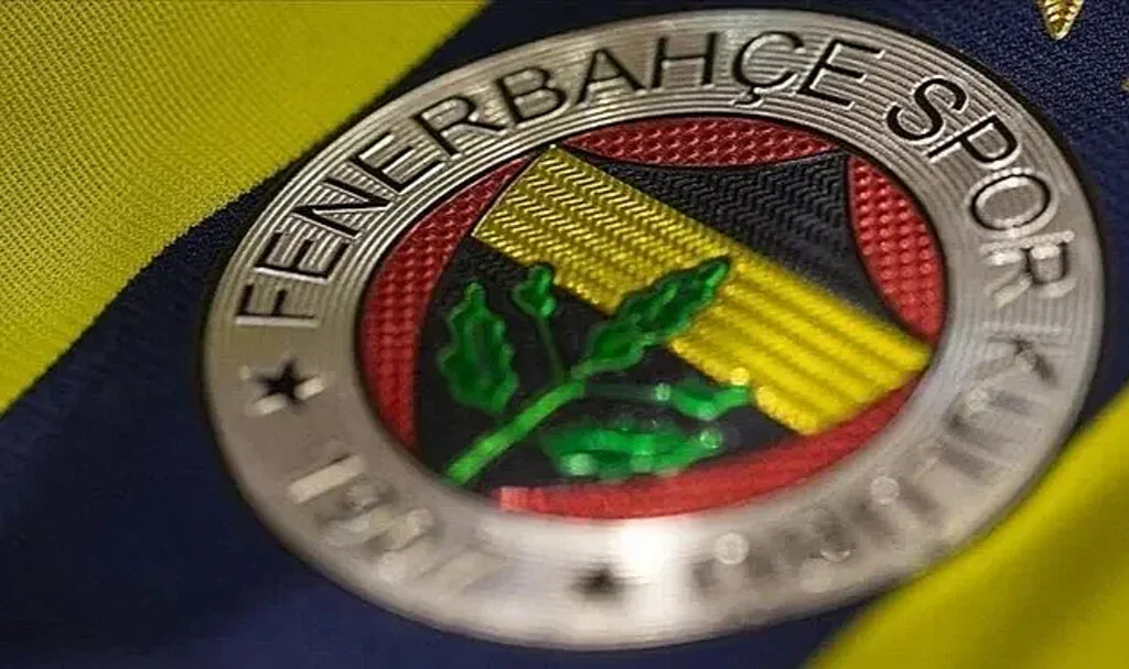 Fenerbahçe-Karagümrük maçının yankıları sürüyor! Sarı-Lacivertli yönetici Ahmet Ketenci'den açıklama: Bizim de penaltımız es geçildi!