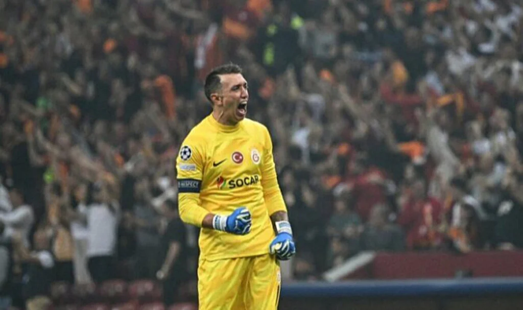 Galatasaray’da Bayern Münih maçı öncesi Muslera bekleyişi!