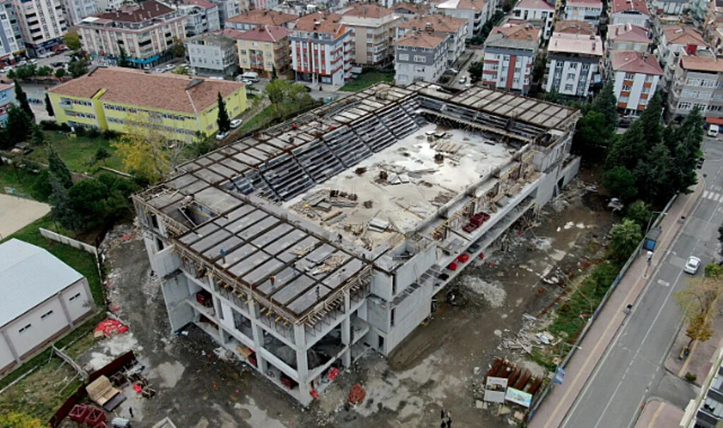 İlkadım Spor Kompleksi’nin yüzde 55’i tamamlandı