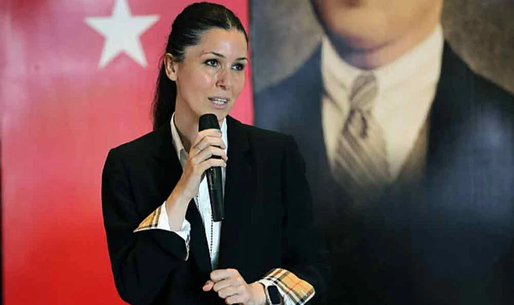 Çiğdem Karaaslan: '45,5 milyon ton atık  96 milyar lira kazandırdı' 