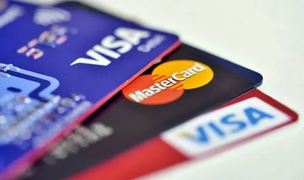 Kredi kartı olanlara para iadesi fırsatı! 