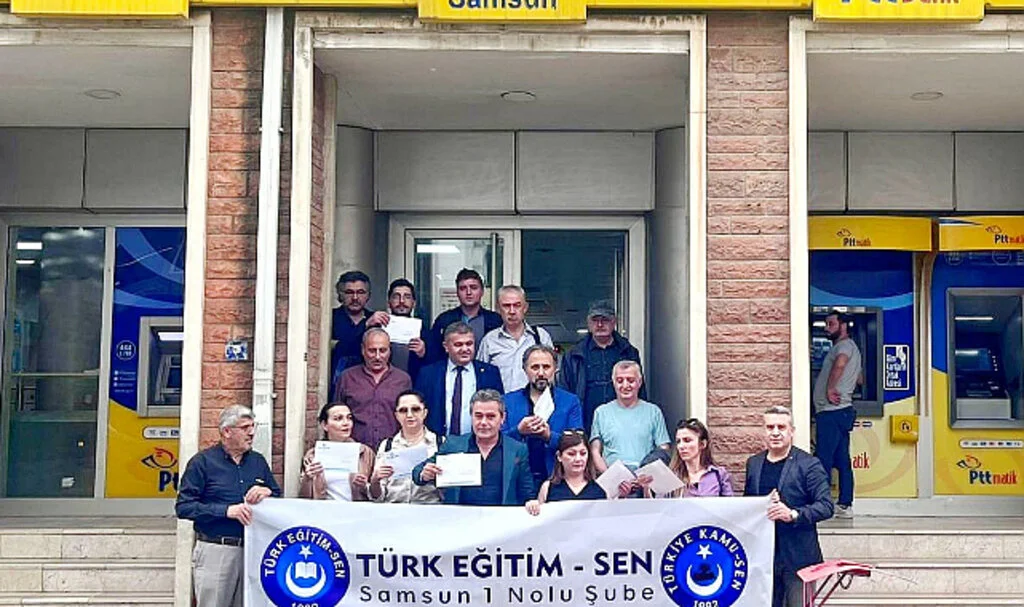 Öğretmenler  ikramiye istiyor 