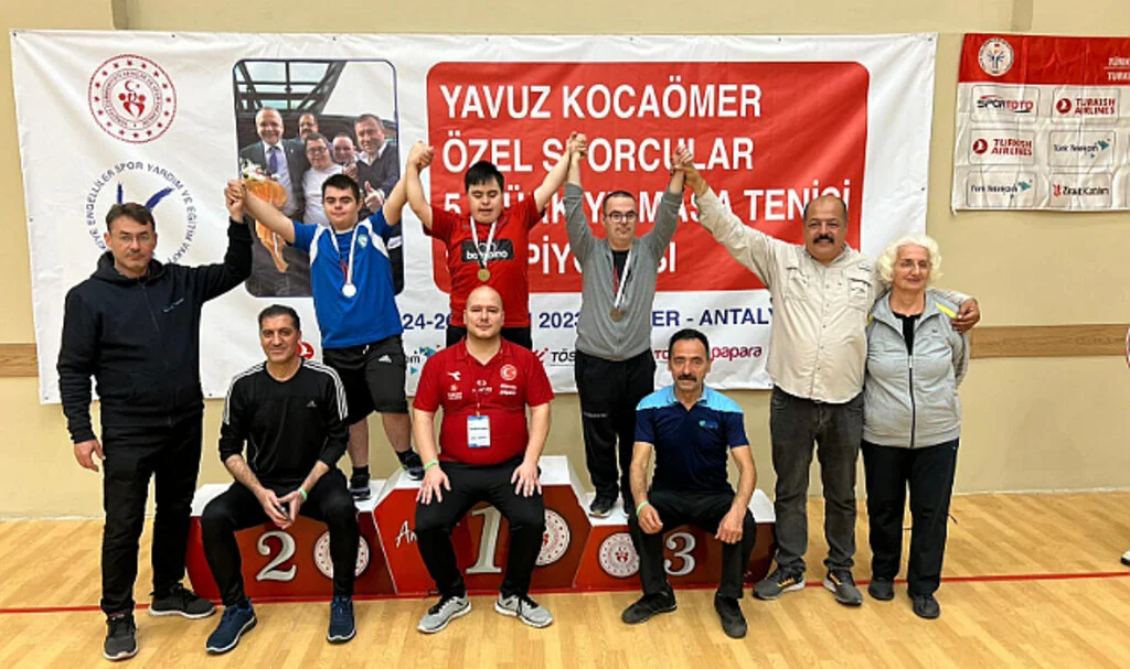 Özel Sporcular 5. Yavuz Koca Ömer Masa Tenisi Türkiye Şampiyonası'nda Salihcan Türkiye Şampiyonu oldu