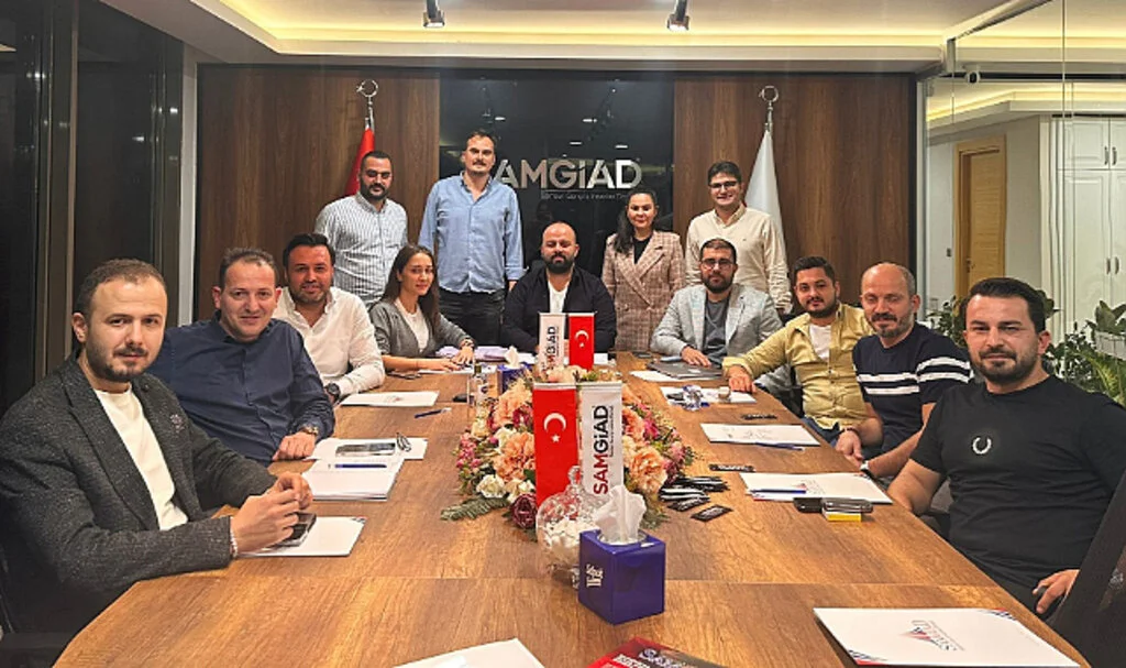 SAMGİAD'da  görev dağılımı 