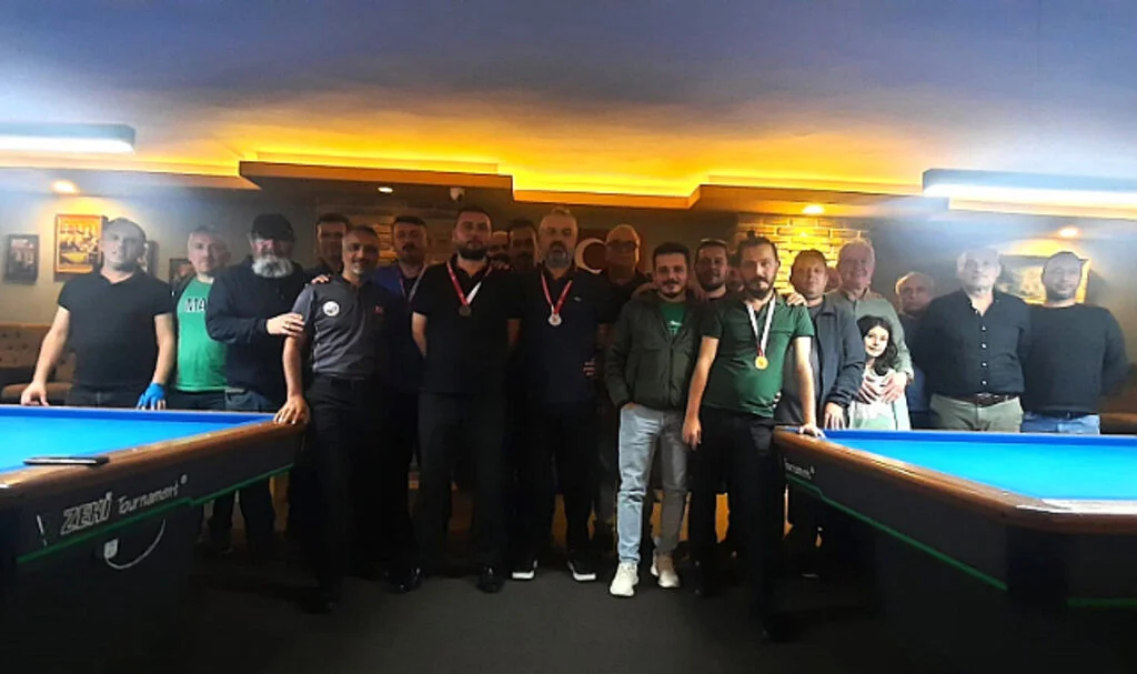 Samsun'da 10 Kasım bilardo turnuvası sona erdi