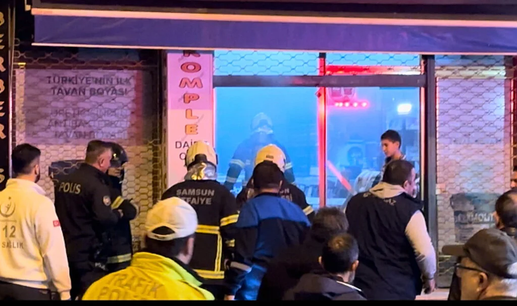 Samsun'da boyacıda yangın paniği