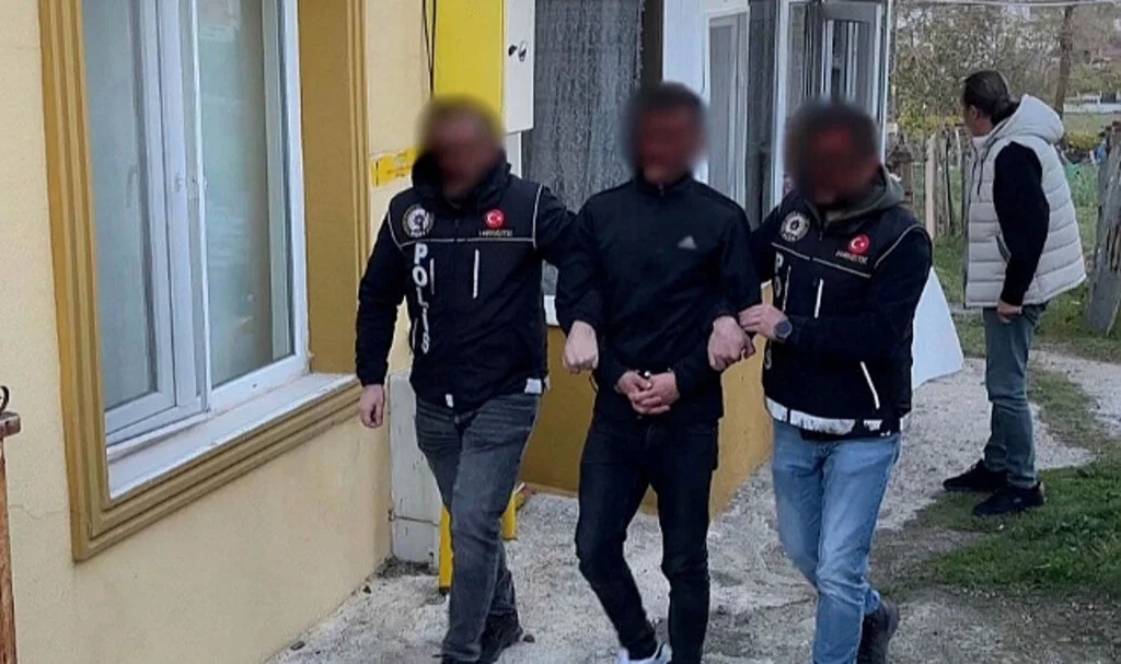 Samsun'da farklı suçlardan aranan 34 kişi yakalandı