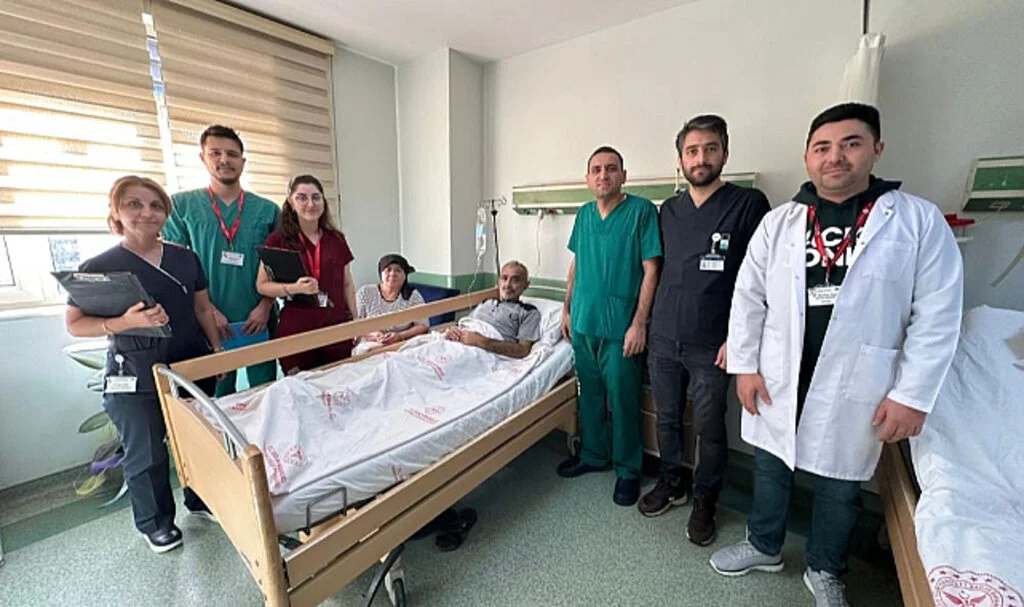 Samsun'da İdrarından yoğun kan gelen hasta "damar tıkama" yöntemiyle sağlığına kavuştu