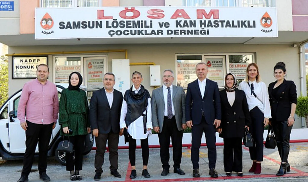 Samsun'da lösemili çocuklar unutulmadı